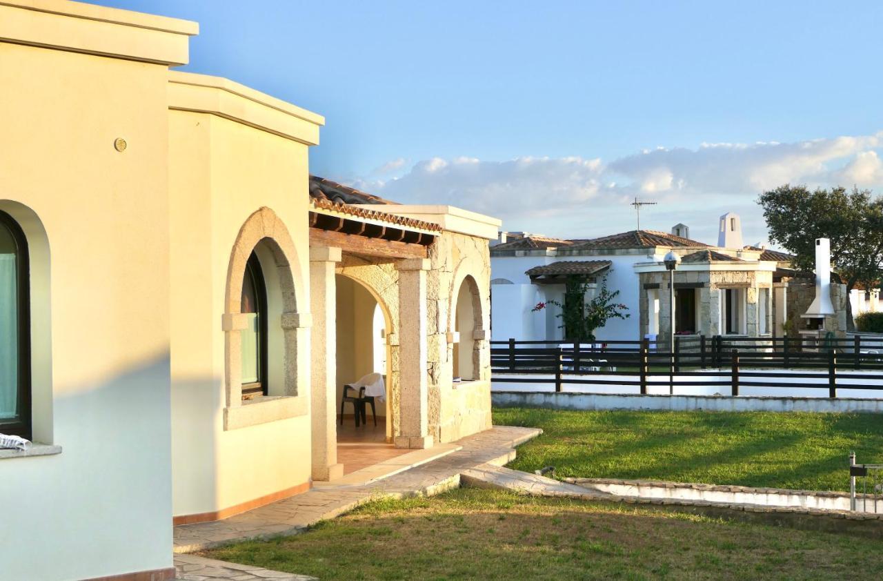Ville In Resort Con Piscina A 2 Km Da Alguer Exterior foto